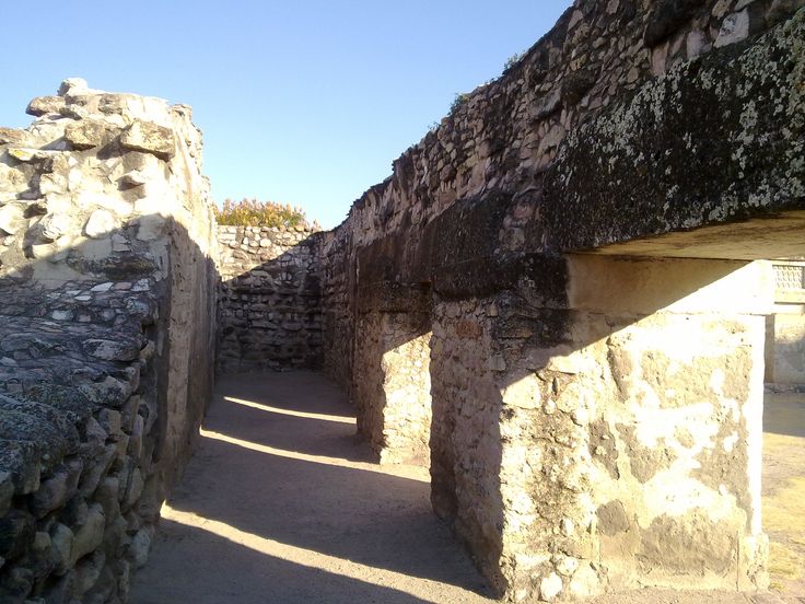 https://mdw-travel-data-us-east-1.s3.amazonaws.com/img/country/Argentina/Mitla/img_02.jpg