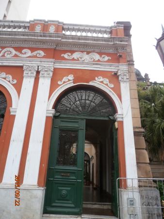 https://mdw-travel-data-us-east-1.s3.amazonaws.com/img/country/Argentina/Museo-Casa-Padilla/img_01.jpg