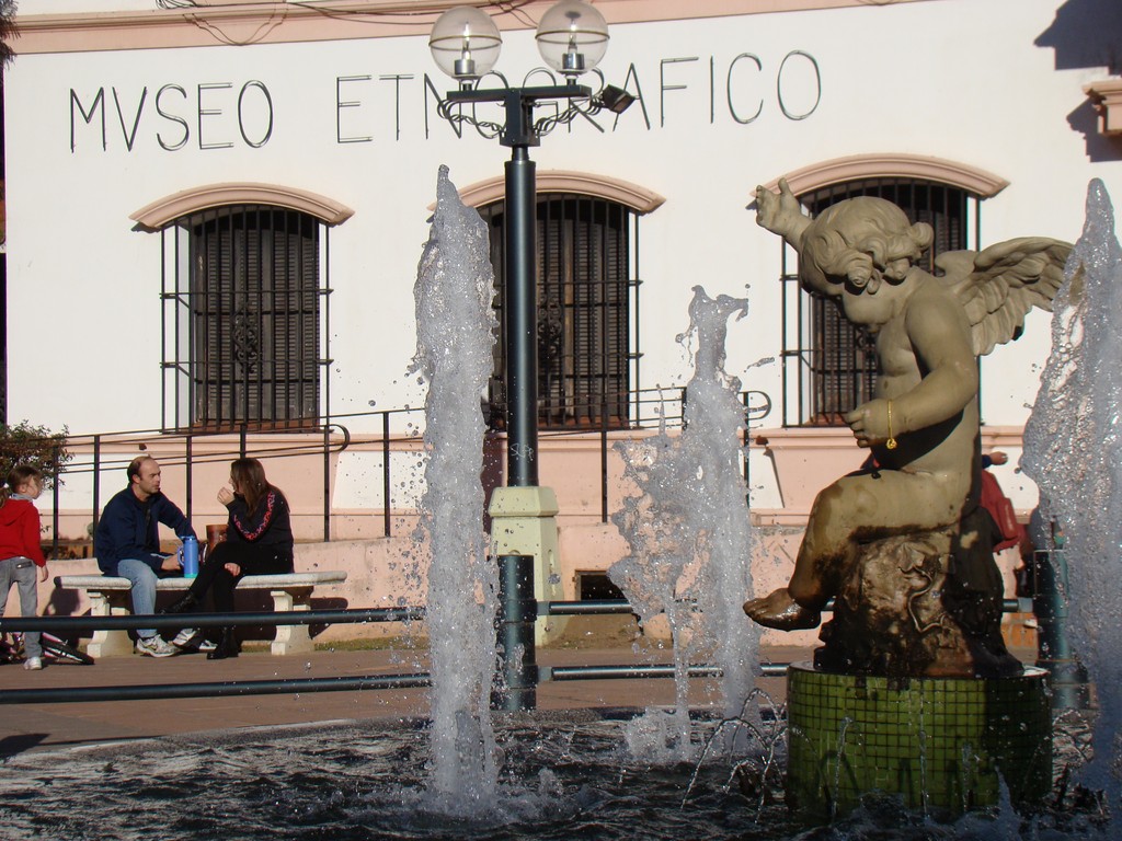 https://mdw-travel-data-us-east-1.s3.amazonaws.com/img/country/Argentina/Museo-Etnografico-y-Colonial-Juan-de-Garay/img_02.jpg