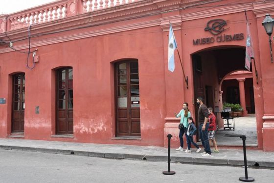 https://mdw-travel-data-us-east-1.s3.amazonaws.com/img/country/Argentina/Museo-Guemes/img_03.jpg