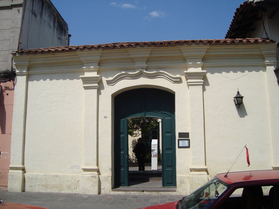 https://mdw-travel-data-us-east-1.s3.amazonaws.com/img/country/Argentina/Museo-Historico-Jose-Evaristo-Uriburu/img_01.jpg