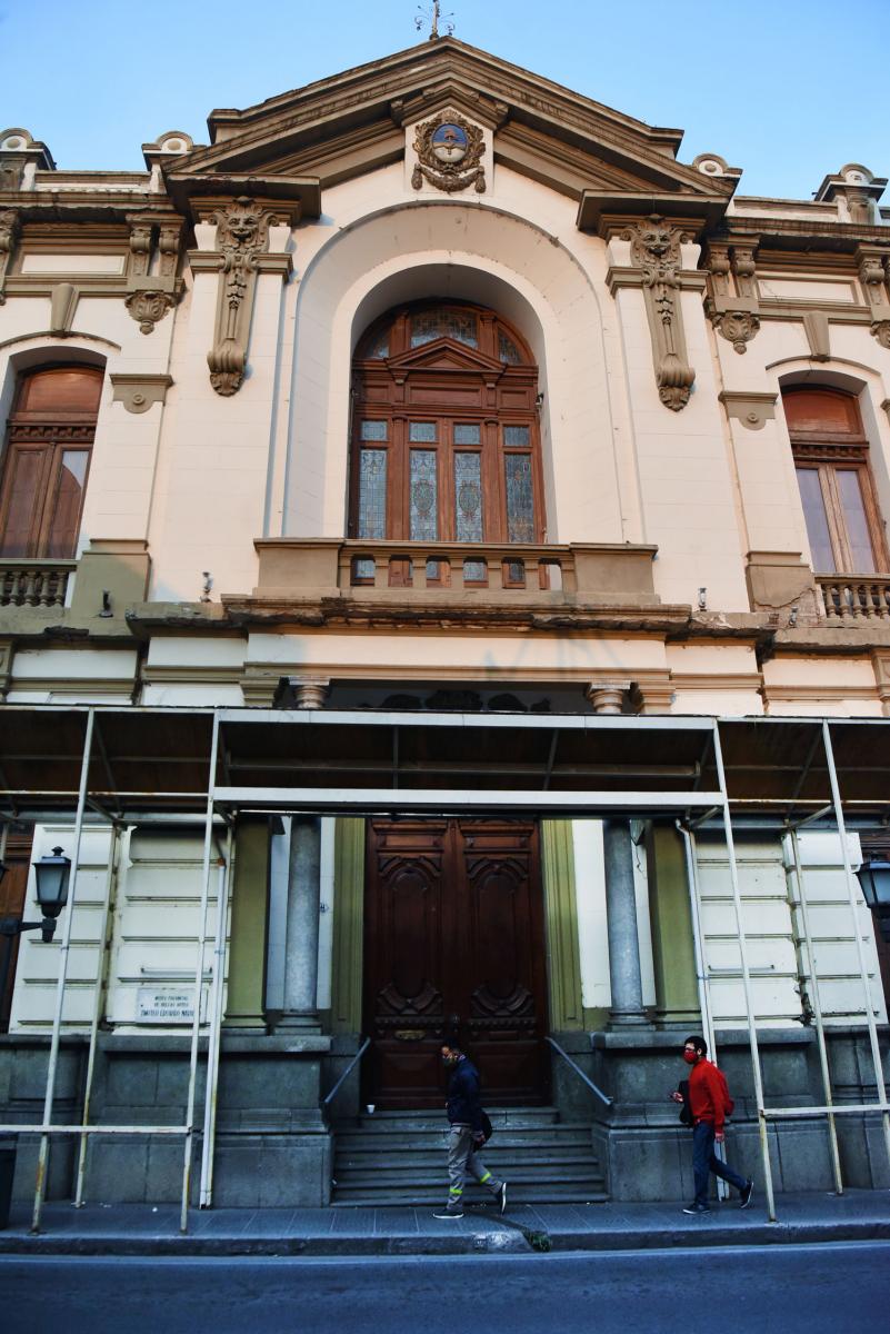 https://mdw-travel-data-us-east-1.s3.amazonaws.com/img/country/Argentina/Museo-Provincial-de-Bellas-Artes-Timoteo-E-Navarro/img_01.jpg