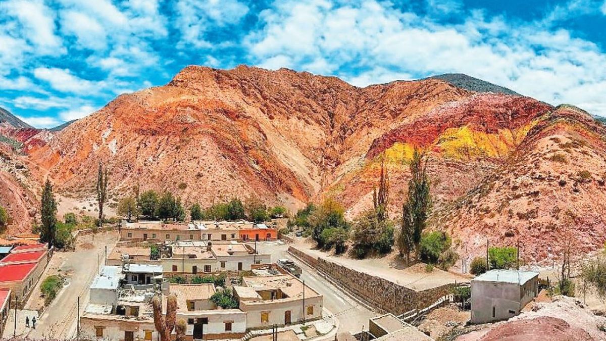 https://mdw-travel-data-us-east-1.s3.amazonaws.com/img/country/Argentina/Museo-de-Historia-Natural-de-Jujuy/img_01.jpg