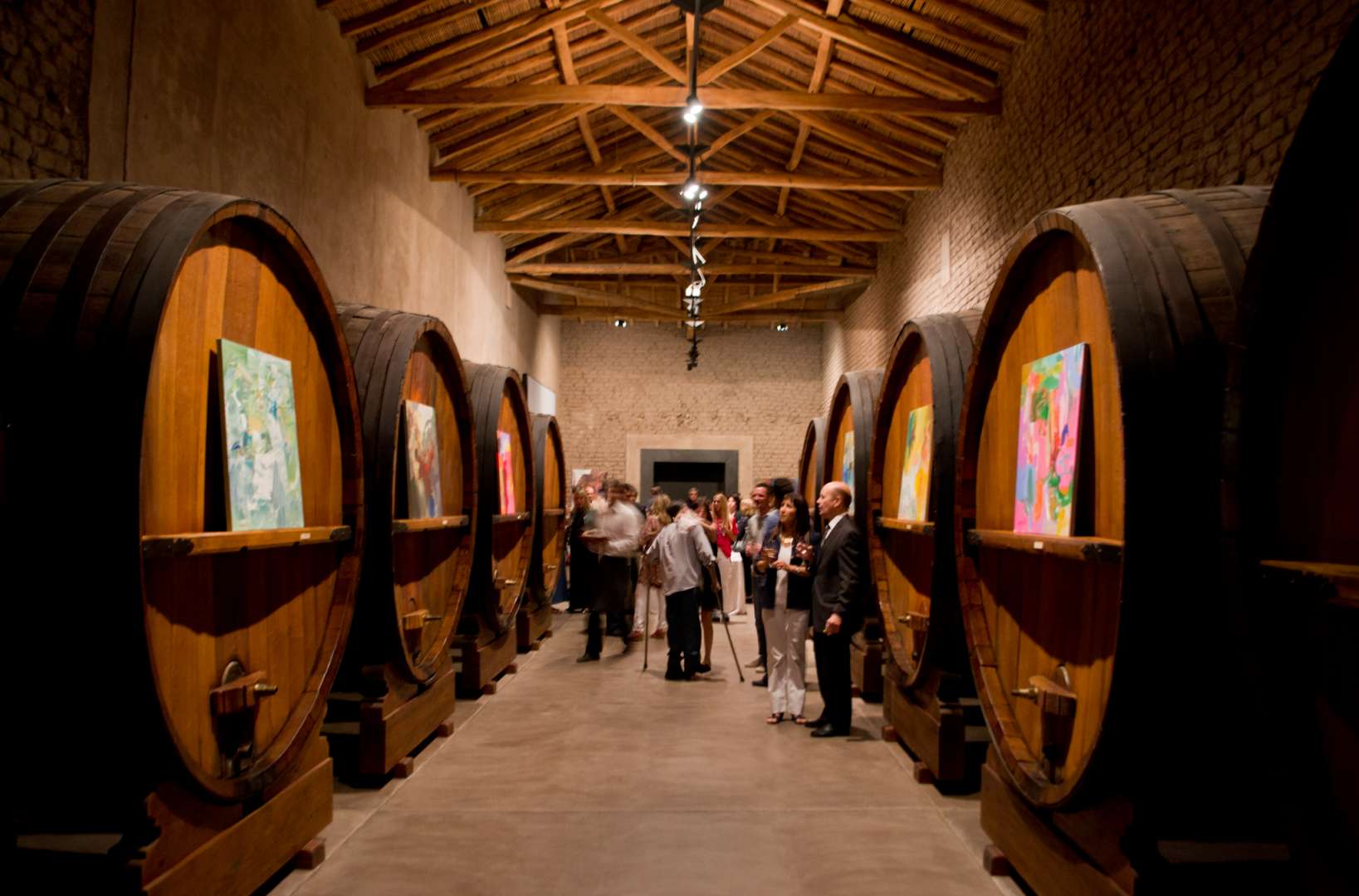 https://mdw-travel-data-us-east-1.s3.amazonaws.com/img/country/Argentina/Museo-del-Vino/img_02.jpg