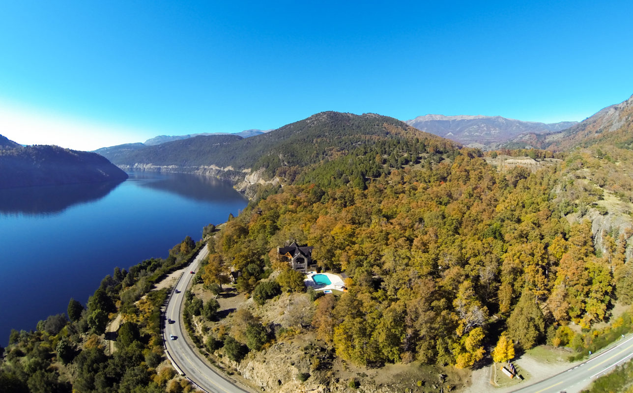 https://mdw-travel-data-us-east-1.s3.amazonaws.com/img/country/Argentina/Paihuen/img_01.jpg