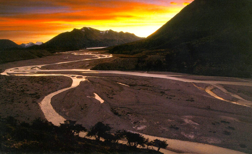 https://mdw-travel-data-us-east-1.s3.amazonaws.com/img/country/Argentina/Parque-Nacional-Perito-Moreno/img_02.jpg