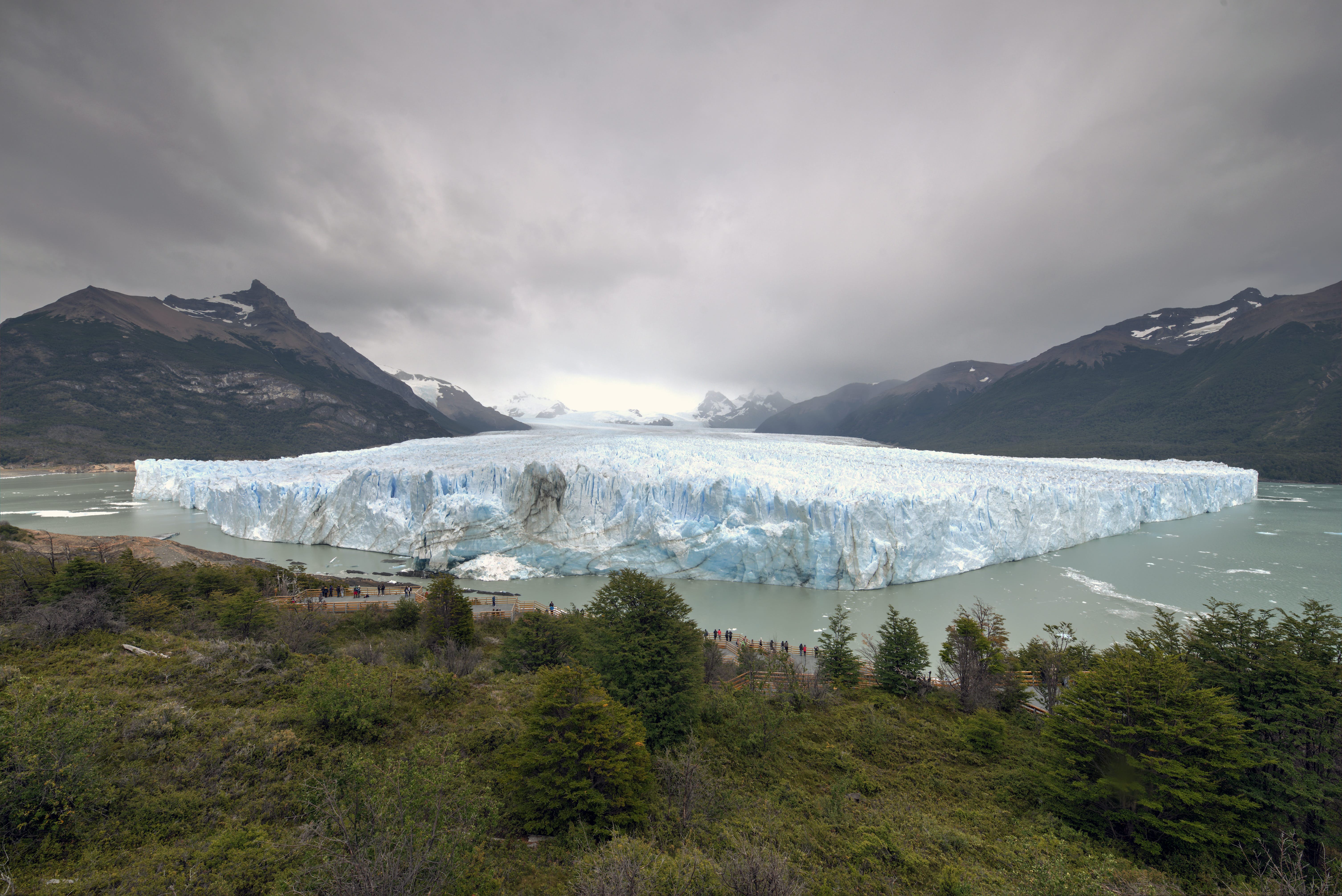 https://mdw-travel-data-us-east-1.s3.amazonaws.com/img/country/Argentina/Parque-Nacional-Perito-Moreno/img_05.jpg