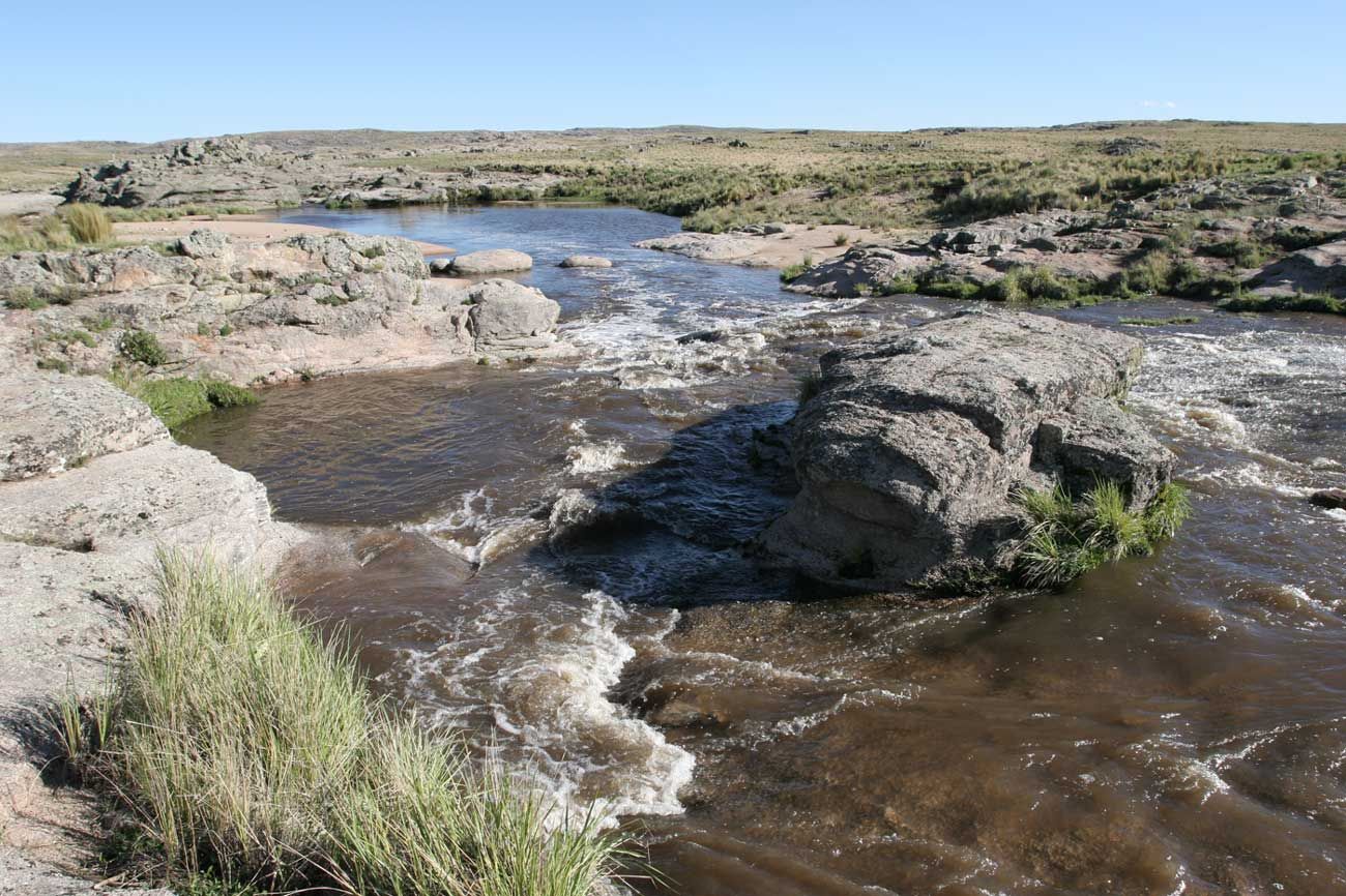 https://mdw-travel-data-us-east-1.s3.amazonaws.com/img/country/Argentina/Parque-Nacional-Quebrada-del-Condorito/img_04.jpg