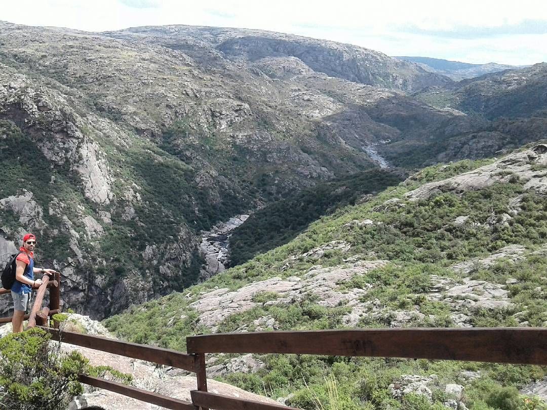 https://mdw-travel-data-us-east-1.s3.amazonaws.com/img/country/Argentina/Parque-Nacional-Quebrada-del-Condorito/img_05.jpg