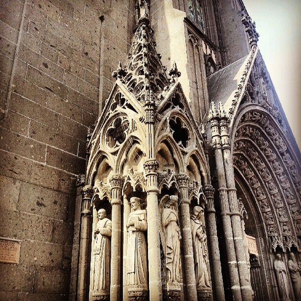 https://mdw-travel-data-us-east-1.s3.amazonaws.com/img/country/Argentina/Parroquia-Nuestra-Senora-del-Rosario/img_02.jpg