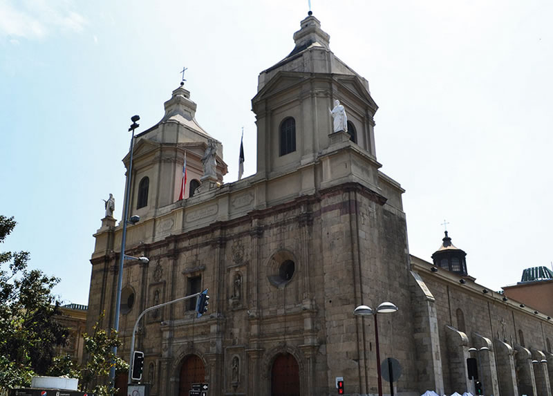 https://mdw-travel-data-us-east-1.s3.amazonaws.com/img/country/Argentina/Parroquia-Santo-Domingo/img_02.jpg