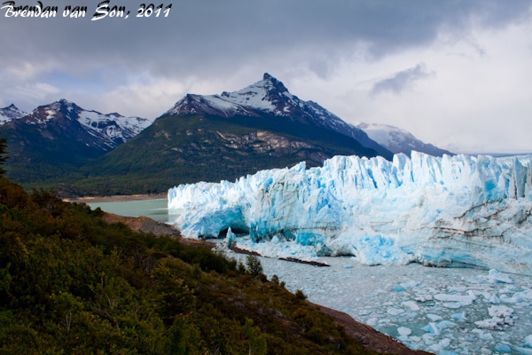 https://mdw-travel-data-us-east-1.s3.amazonaws.com/img/country/Argentina/Perito-Moreno-Glacier/img_01.jpg
