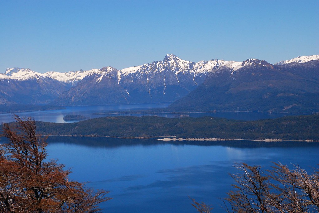 https://mdw-travel-data-us-east-1.s3.amazonaws.com/img/country/Argentina/Piedras-Blancas/img_02.jpg