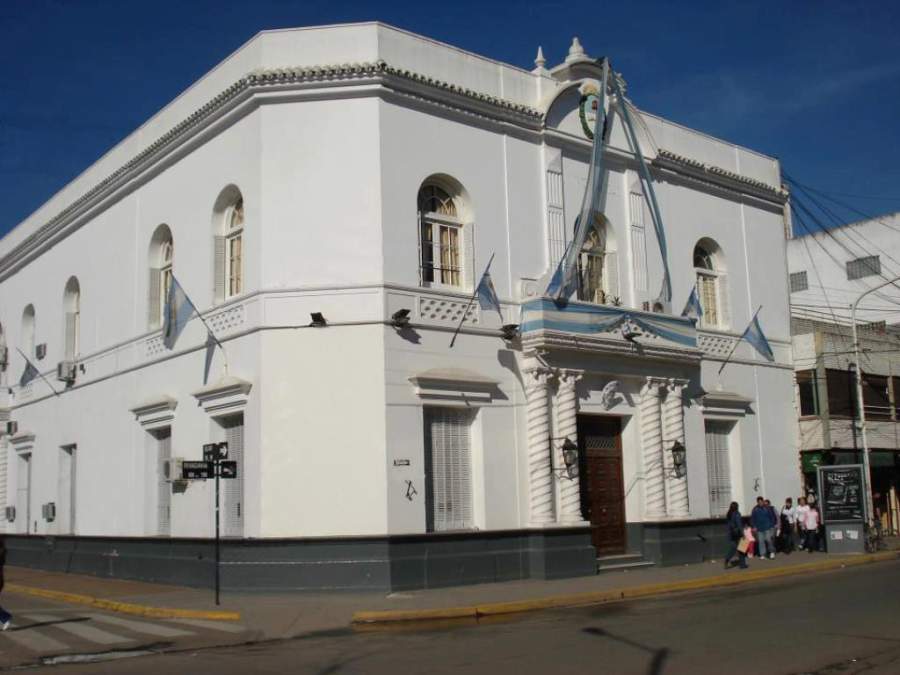https://mdw-travel-data-us-east-1.s3.amazonaws.com/img/country/Argentina/Pilar/img_04.jpg