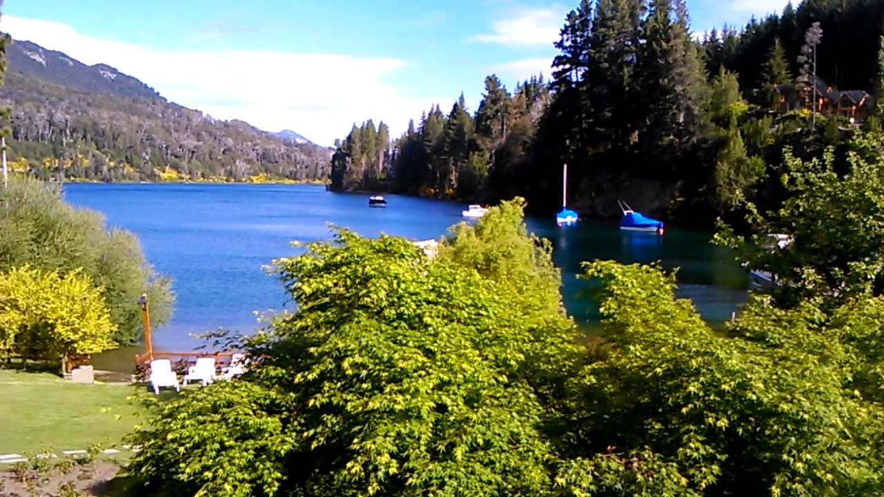 https://mdw-travel-data-us-east-1.s3.amazonaws.com/img/country/Argentina/Playa-Bahia-Manzano/img_01.jpg