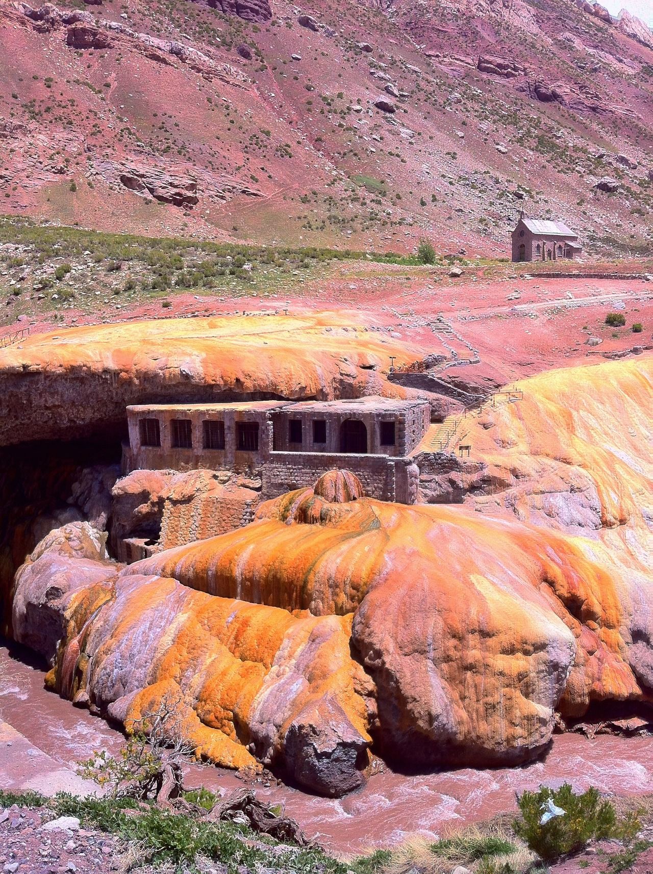 https://mdw-travel-data-us-east-1.s3.amazonaws.com/img/country/Argentina/Quechua-Ruins/img_01.jpg