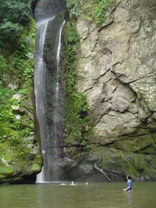 https://mdw-travel-data-us-east-1.s3.amazonaws.com/img/country/Argentina/Reserva-Natural-Estancia-El-Cadillal/img_01.jpg