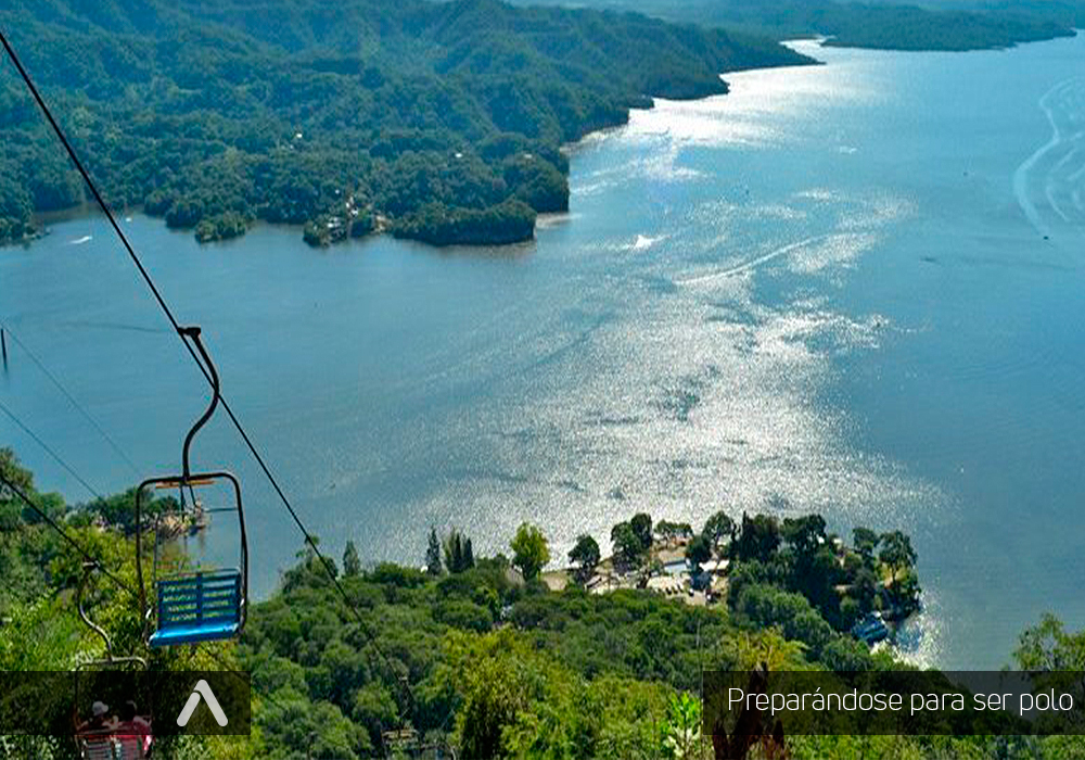 https://mdw-travel-data-us-east-1.s3.amazonaws.com/img/country/Argentina/Reserva-Natural-Estancia-El-Cadillal/img_02.jpg