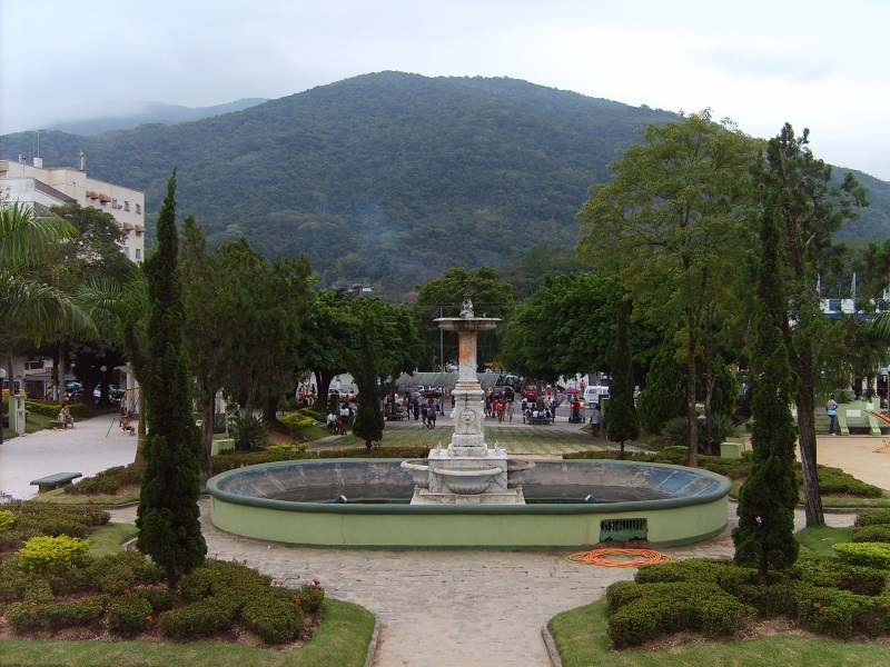 https://mdw-travel-data-us-east-1.s3.amazonaws.com/img/country/Argentina/Rio-Bonito/img_01.jpg