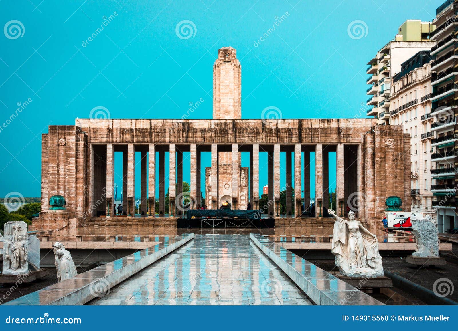 https://mdw-travel-data-us-east-1.s3.amazonaws.com/img/country/Argentina/Rosario-Cathedral/img_05.jpg