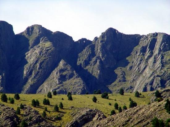 https://mdw-travel-data-us-east-1.s3.amazonaws.com/img/country/Argentina/Sierra-Grande/img_04.jpg