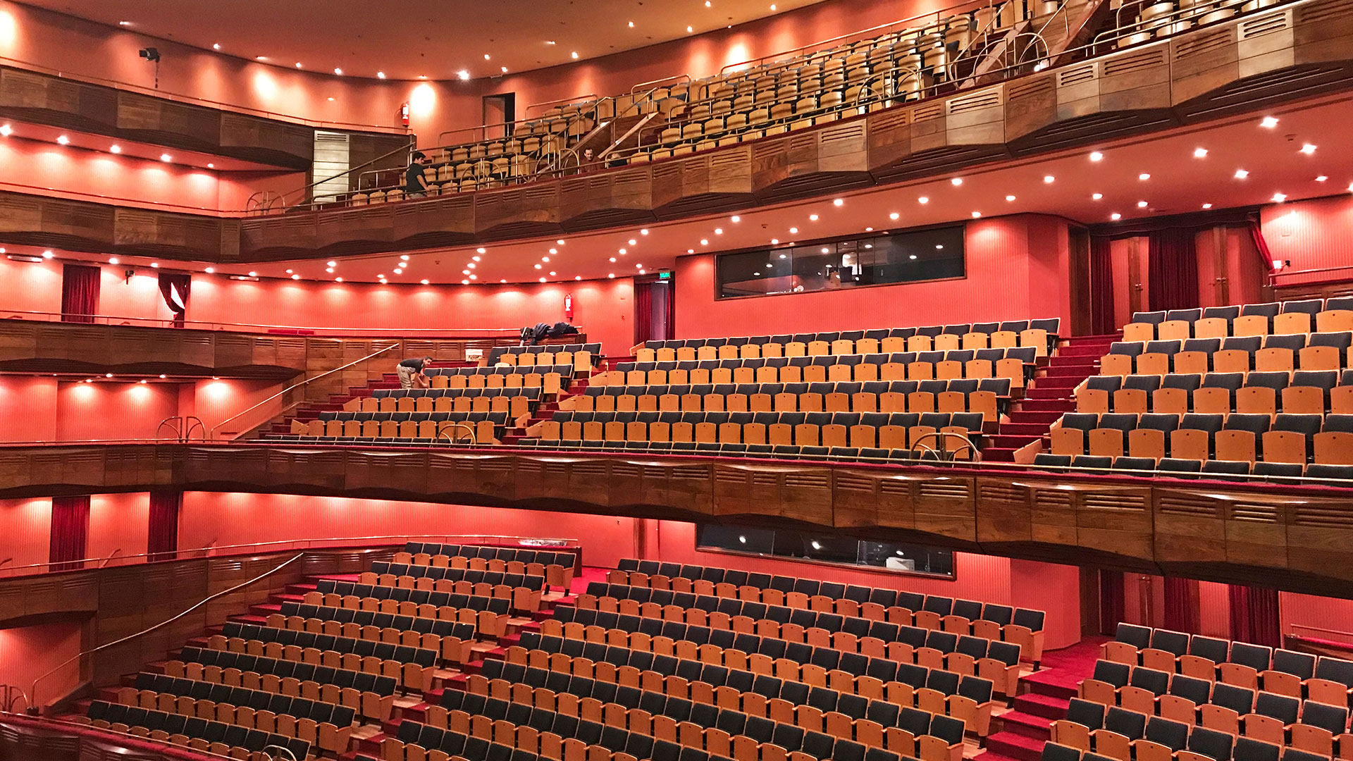 https://mdw-travel-data-us-east-1.s3.amazonaws.com/img/country/Argentina/Teatro-Argentino-de-La-Plata/img_01.jpg