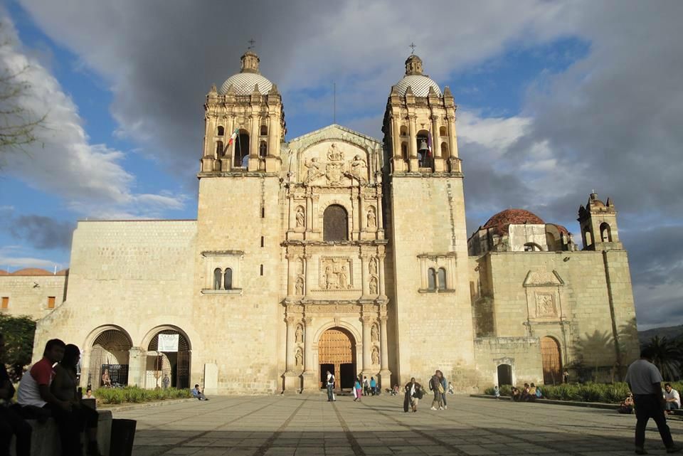 https://mdw-travel-data-us-east-1.s3.amazonaws.com/img/country/Argentina/Templo-Parroquial-Santo-Domingo-de-Guzman/img_02.jpg