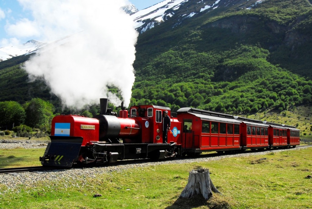 https://mdw-travel-data-us-east-1.s3.amazonaws.com/img/country/Argentina/Tren-del-Fin-del-Mundo/img_00.jpg