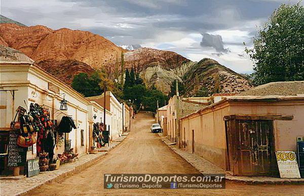 https://mdw-travel-data-us-east-1.s3.amazonaws.com/img/country/Argentina/Tumbaya/img_01.jpg