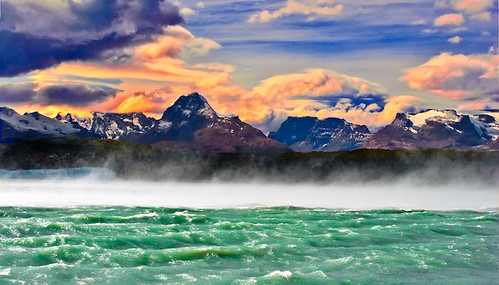 https://mdw-travel-data-us-east-1.s3.amazonaws.com/img/country/Argentina/Upsala-Glacier/img_01.jpg