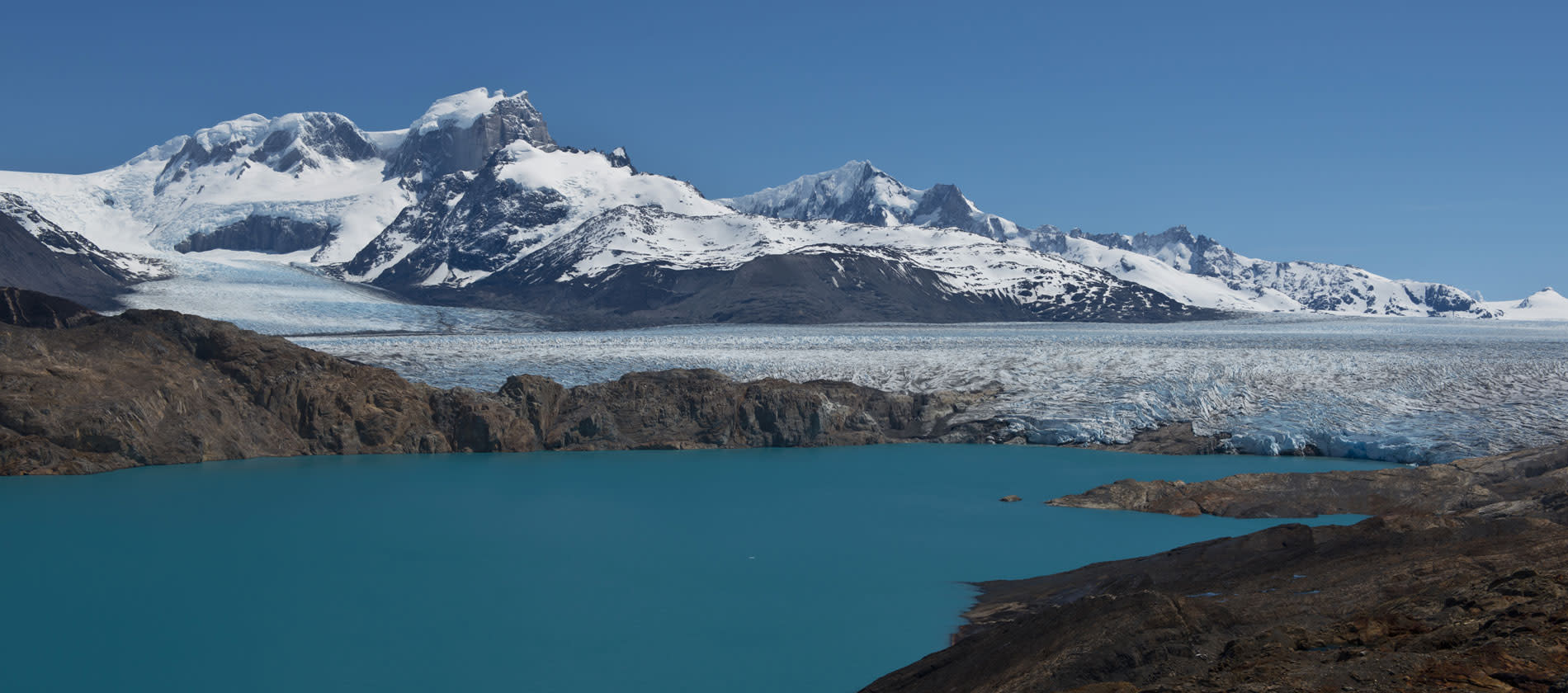 https://mdw-travel-data-us-east-1.s3.amazonaws.com/img/country/Argentina/Upsala-Glacier/img_02.jpg