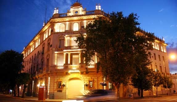 https://mdw-travel-data-us-east-1.s3.amazonaws.com/img/country/Argentina/Villa-Maria/img_03.jpg