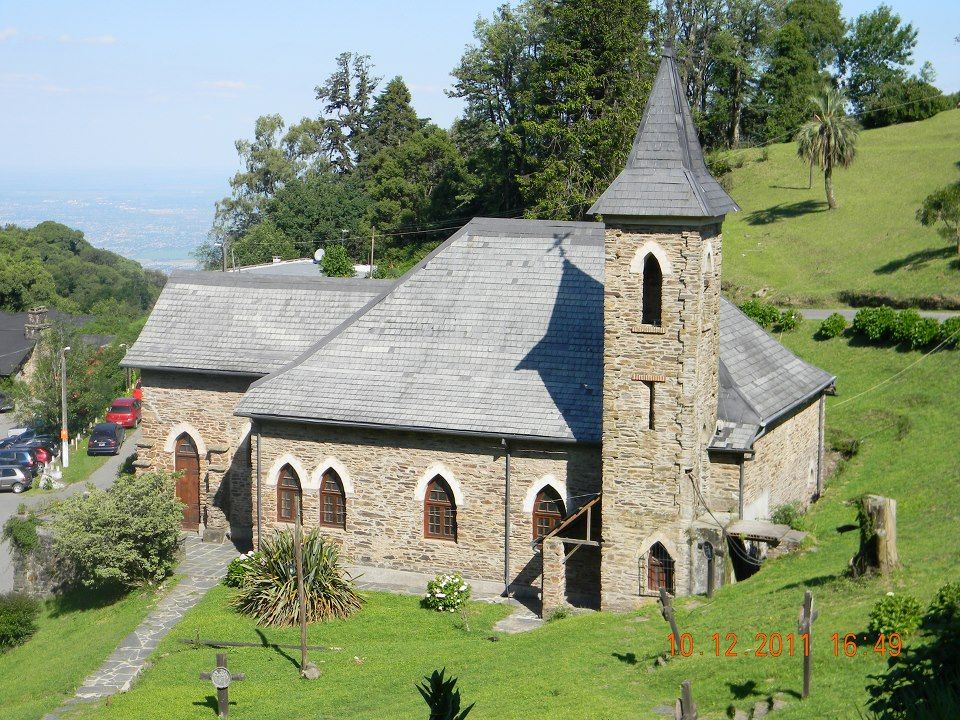 https://mdw-travel-data-us-east-1.s3.amazonaws.com/img/country/Argentina/Villa-Nougues/img_05.jpg
