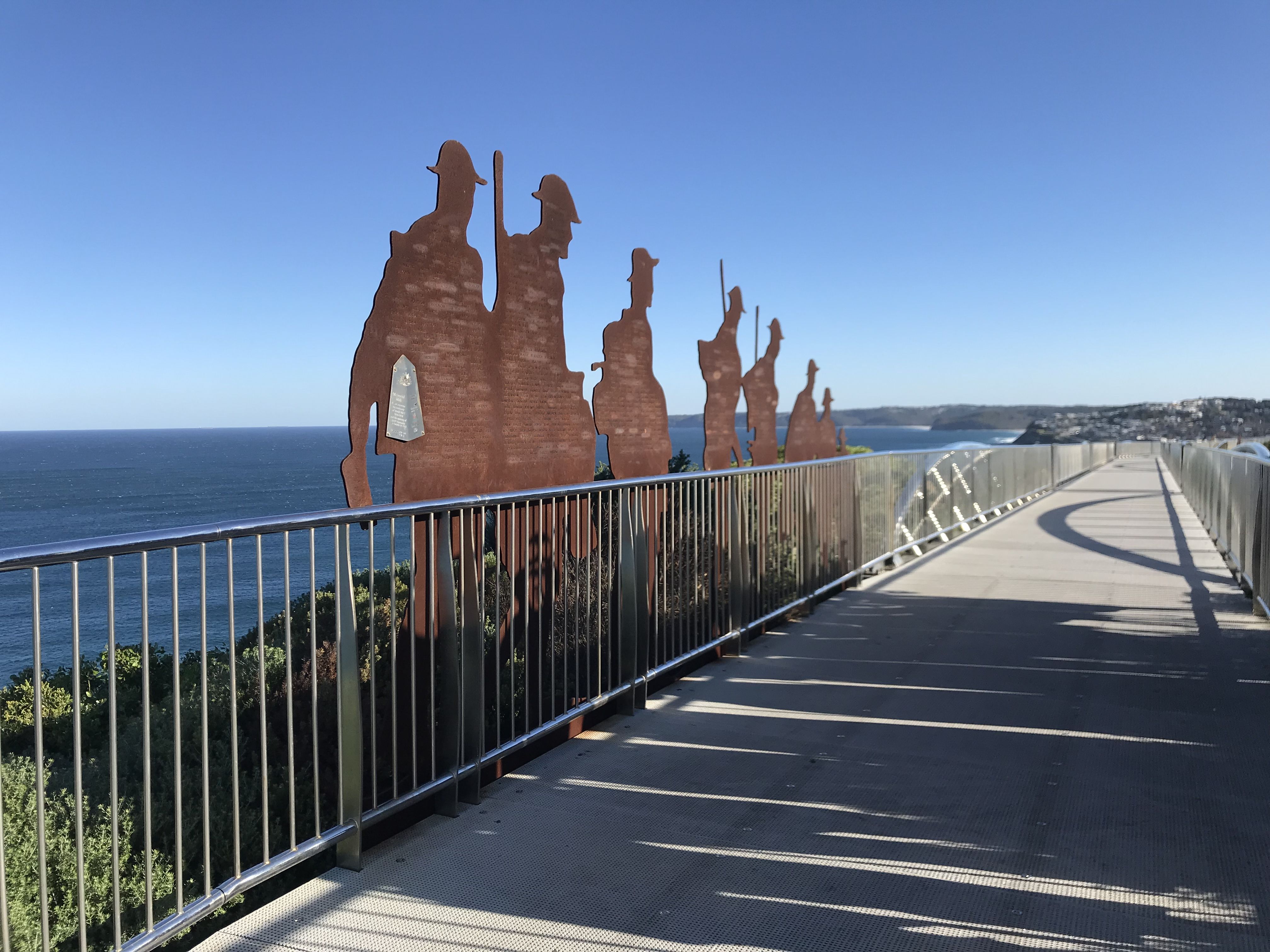 https://mdw-travel-data-us-east-1.s3.amazonaws.com/img/country/Australia/Anzac-Memorial-Walk/img_02.jpg
