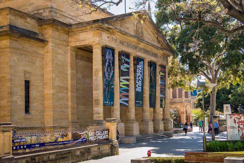 https://mdw-travel-data-us-east-1.s3.amazonaws.com/img/country/Australia/Art-Gallery-of-South-Australia/img_01.jpg