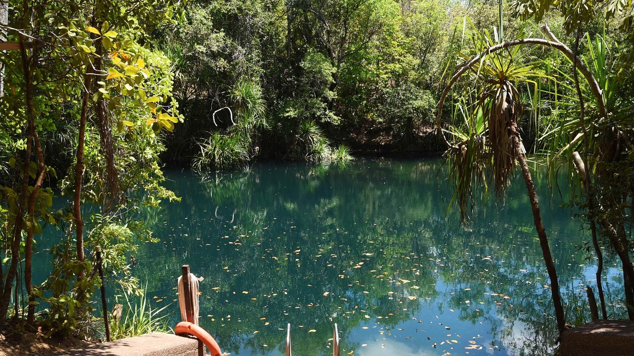 https://mdw-travel-data-us-east-1.s3.amazonaws.com/img/country/Australia/Berry-Springs-Nature-Park/img_01.jpg