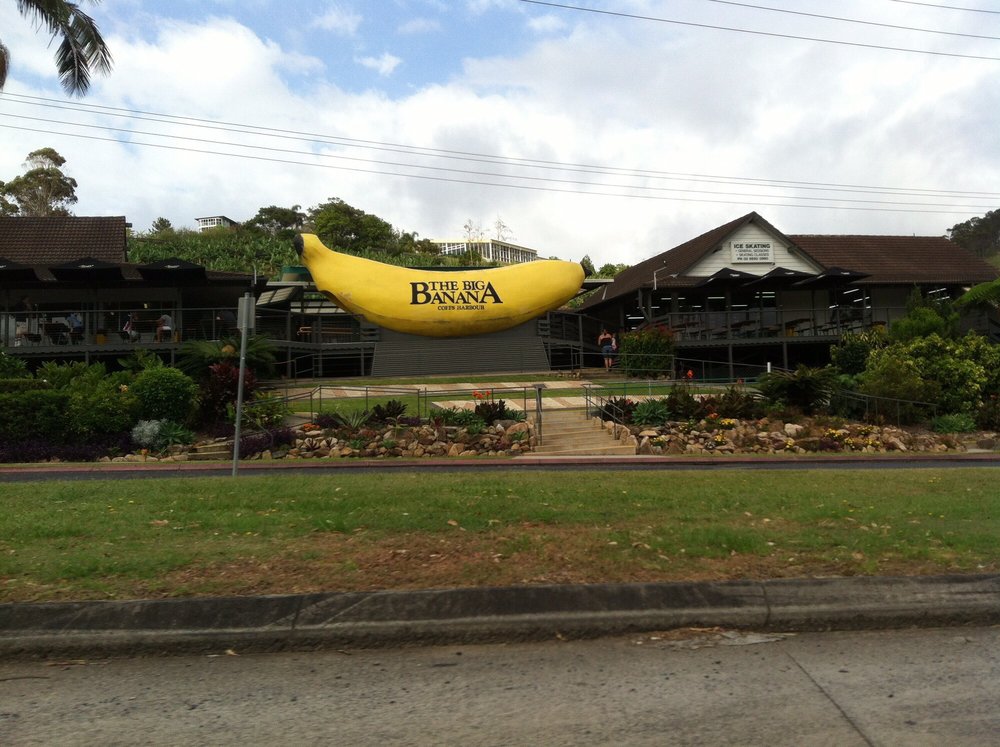 https://mdw-travel-data-us-east-1.s3.amazonaws.com/img/country/Australia/Big-Banana-Fun-Park/img_02.jpg