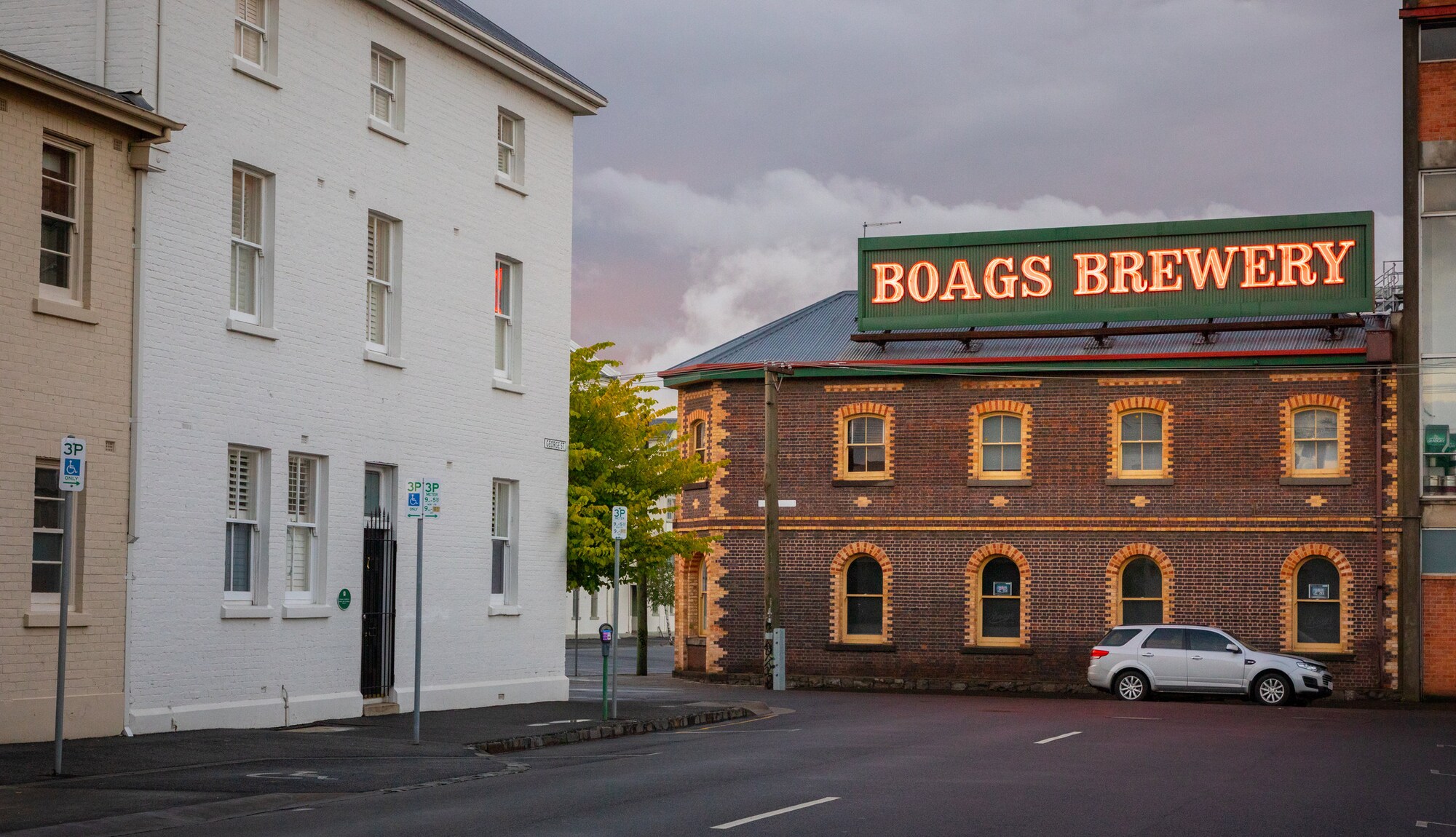 https://mdw-travel-data-us-east-1.s3.amazonaws.com/img/country/Australia/Boags-Brewery/img_01.jpg