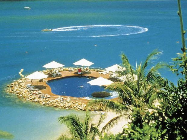 https://mdw-travel-data-us-east-1.s3.amazonaws.com/img/country/Australia/Brampton-Island/img_04.jpg