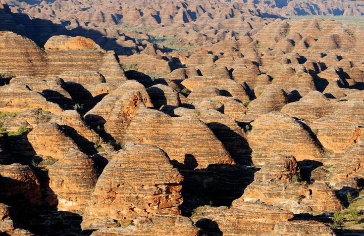 https://mdw-travel-data-us-east-1.s3.amazonaws.com/img/country/Australia/Bungle-Bungle-Range/img_01.jpg