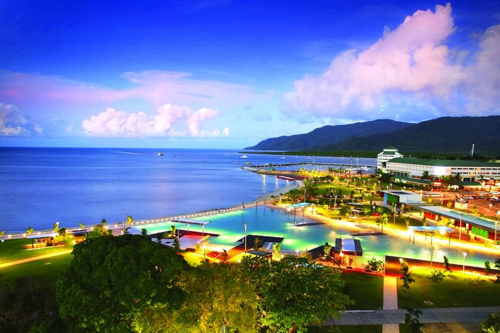 https://mdw-travel-data-us-east-1.s3.amazonaws.com/img/country/Australia/Cairns-Art-Gallery/img_03.jpg