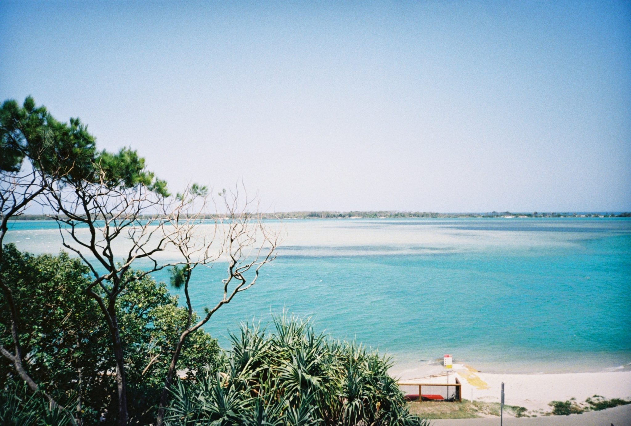 https://mdw-travel-data-us-east-1.s3.amazonaws.com/img/country/Australia/Caloundra-Coastal-Walk/img_03.jpg