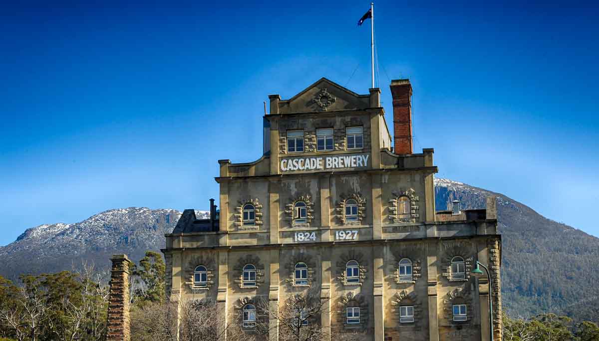 https://mdw-travel-data-us-east-1.s3.amazonaws.com/img/country/Australia/Cascade-Brewery/img_02.jpg