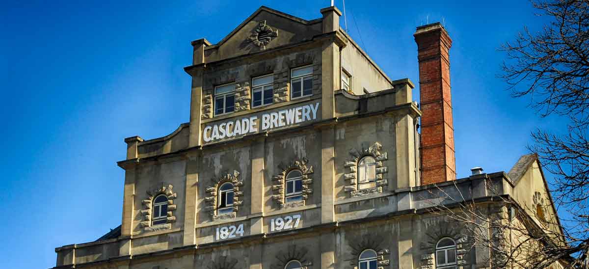 https://mdw-travel-data-us-east-1.s3.amazonaws.com/img/country/Australia/Cascade-Brewery/img_03.jpg