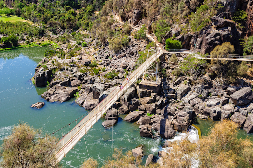 https://mdw-travel-data-us-east-1.s3.amazonaws.com/img/country/Australia/Cataract-Gorge-Reserve/img_01.jpg