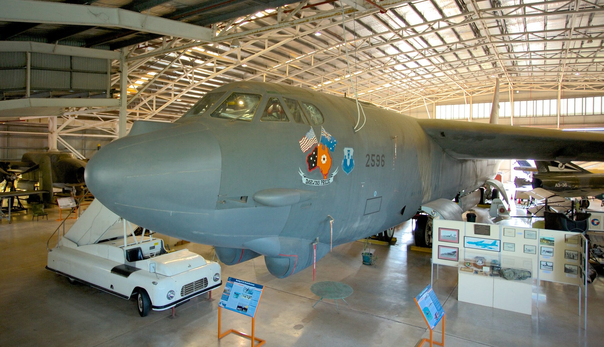 https://mdw-travel-data-us-east-1.s3.amazonaws.com/img/country/Australia/Darwin-Aviation-Museum/img_01.jpg