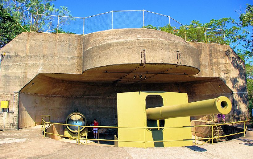 https://mdw-travel-data-us-east-1.s3.amazonaws.com/img/country/Australia/Darwin-Military-Museum/img_01.jpg