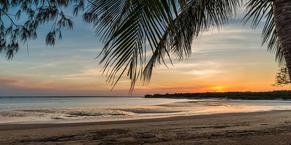 https://mdw-travel-data-us-east-1.s3.amazonaws.com/img/country/Australia/East-Point-Reserve/img_02.jpg
