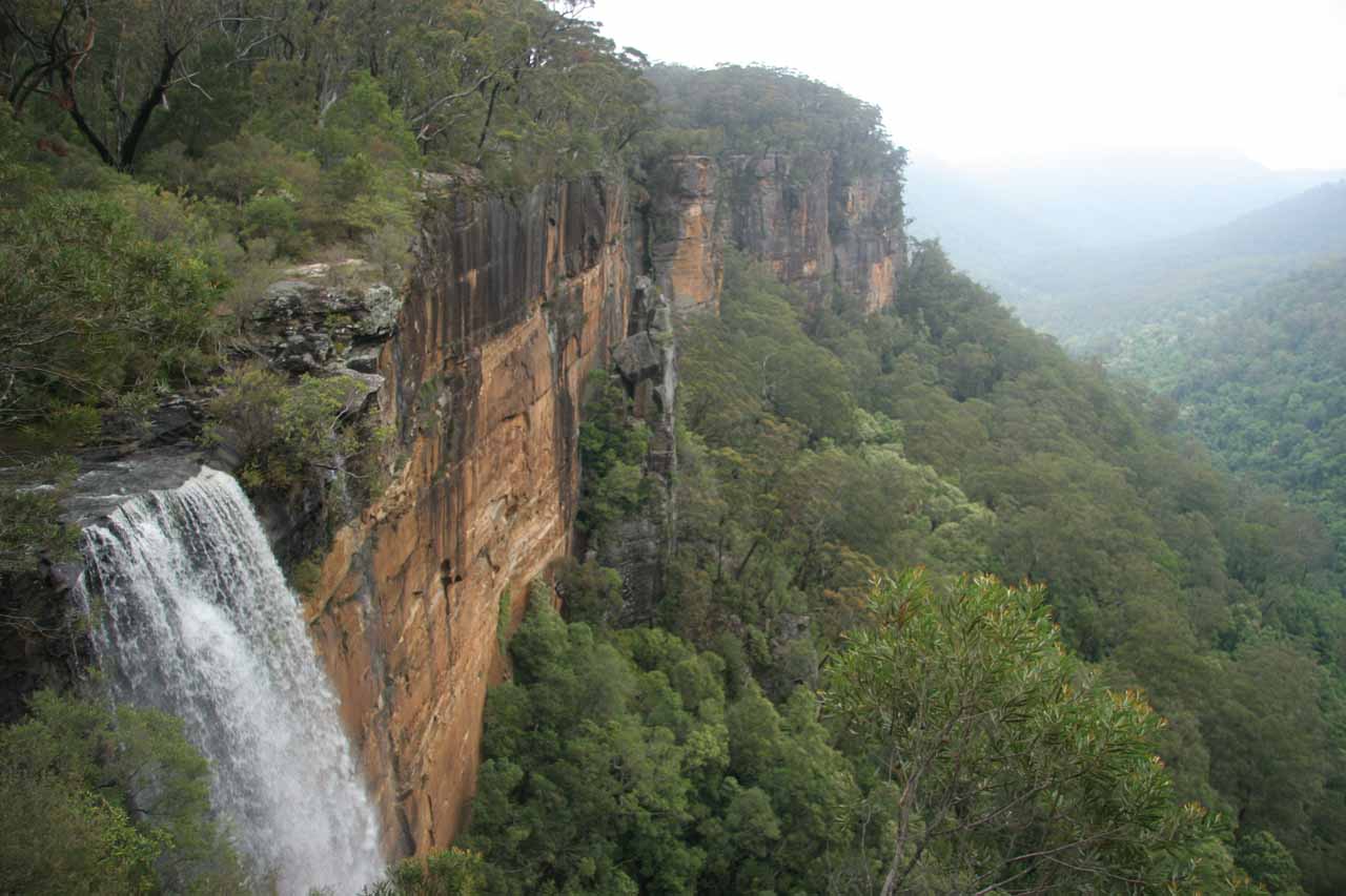 https://mdw-travel-data-us-east-1.s3.amazonaws.com/img/country/Australia/Fitzroy-Falls/img_04.jpg
