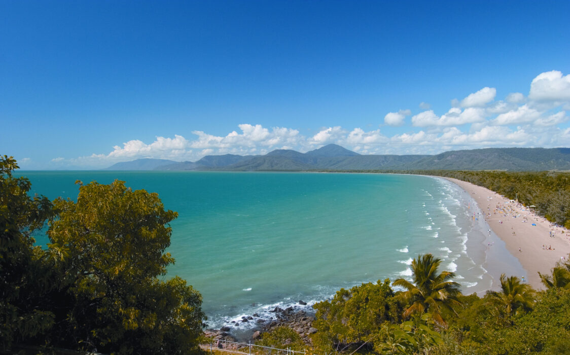 https://mdw-travel-data-us-east-1.s3.amazonaws.com/img/country/Australia/Flagstaff-Hill-Lookout/img_03.jpg